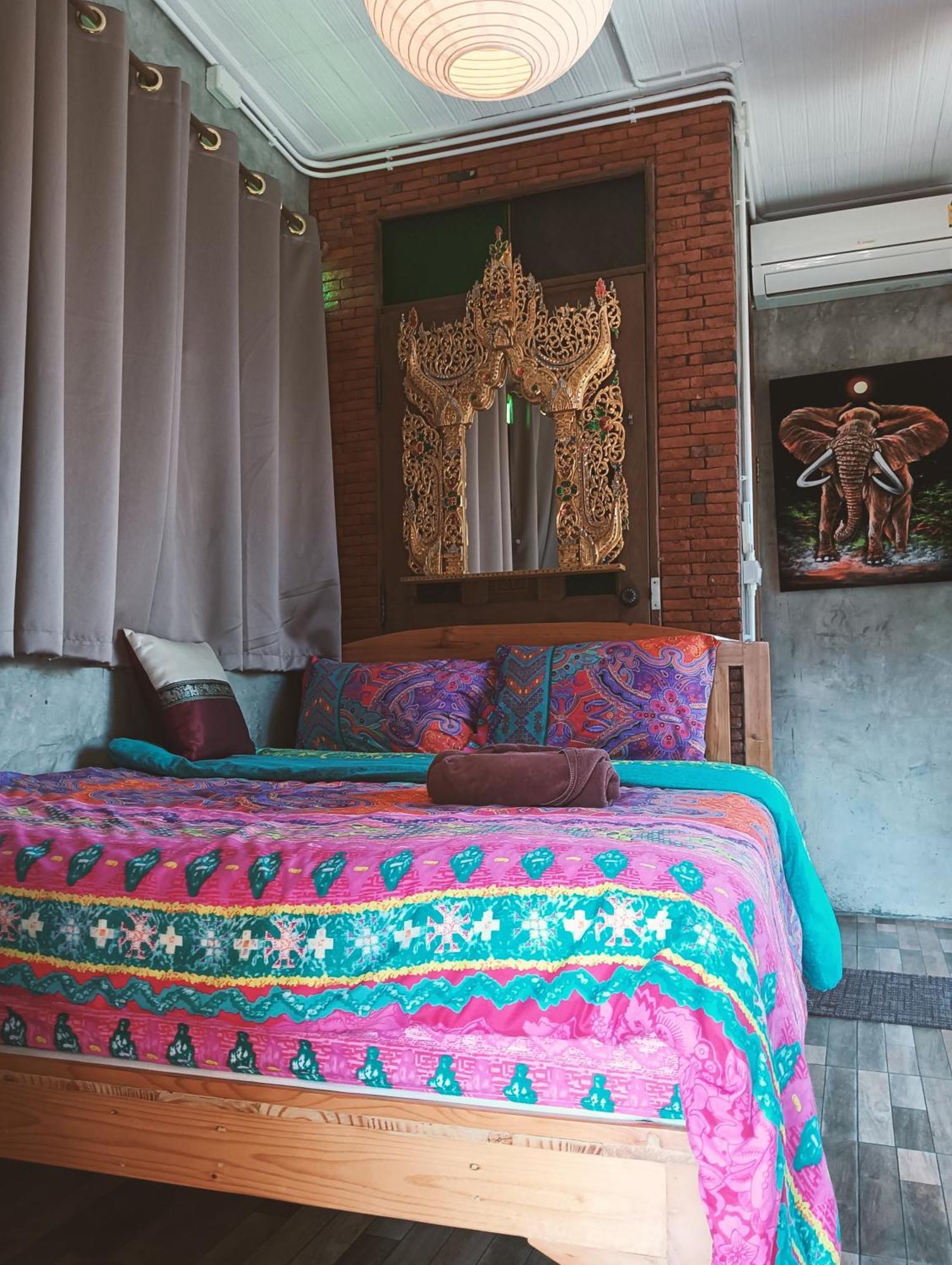 Huen Chiang Man Hostel (Adults Only) Chiang Mai Eksteriør billede