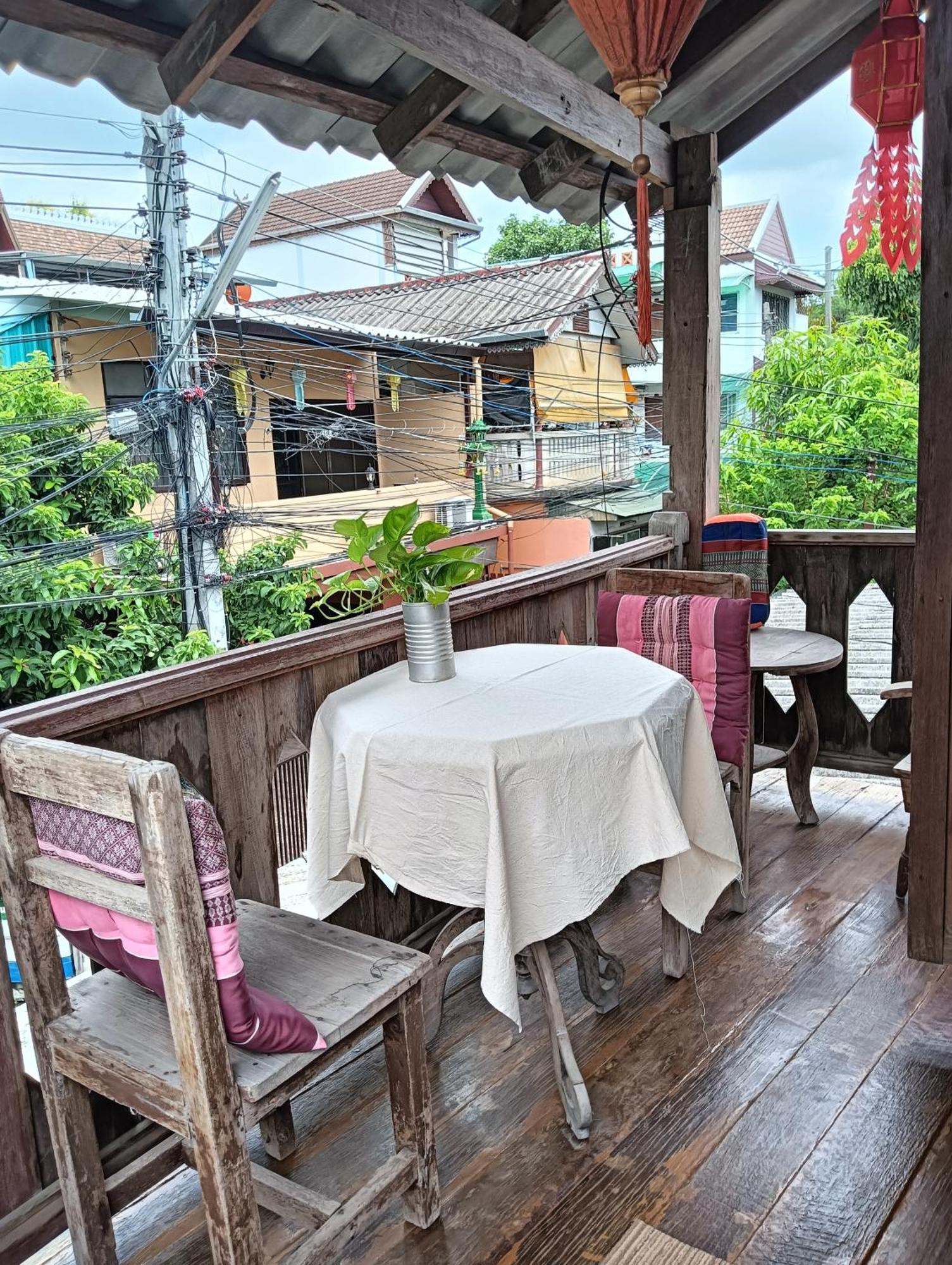 Huen Chiang Man Hostel (Adults Only) Chiang Mai Eksteriør billede