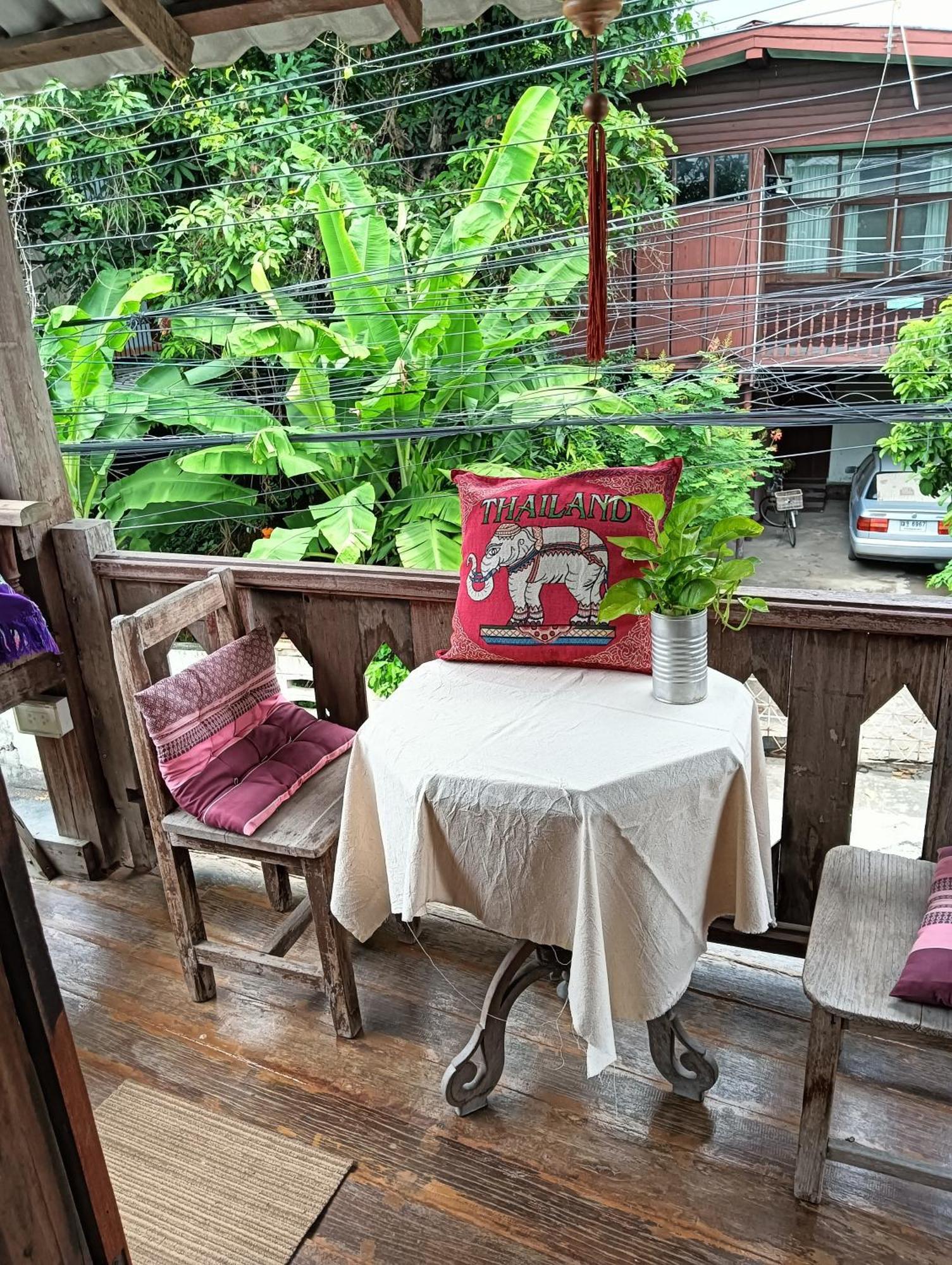 Huen Chiang Man Hostel (Adults Only) Chiang Mai Eksteriør billede