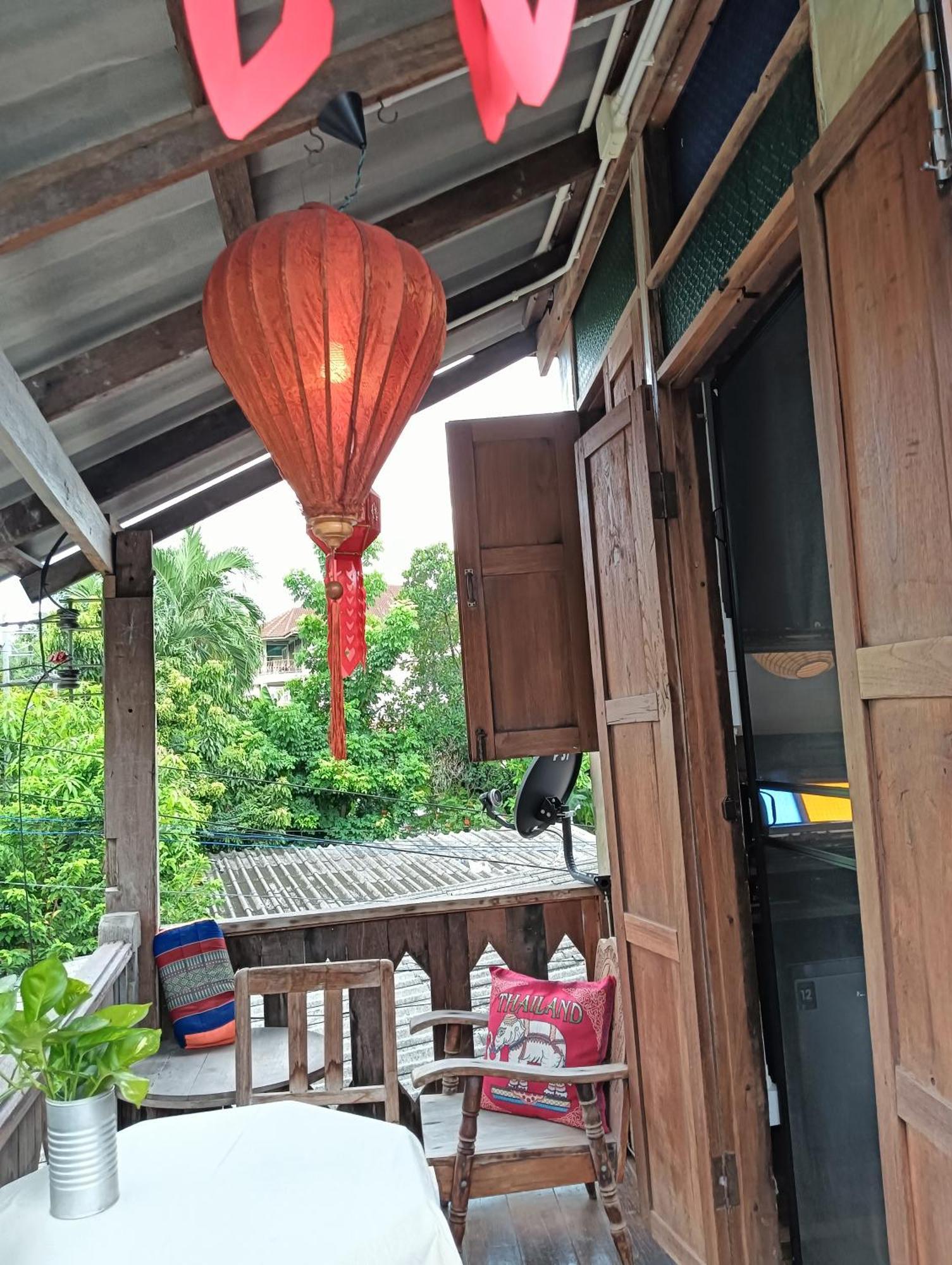 Huen Chiang Man Hostel (Adults Only) Chiang Mai Eksteriør billede