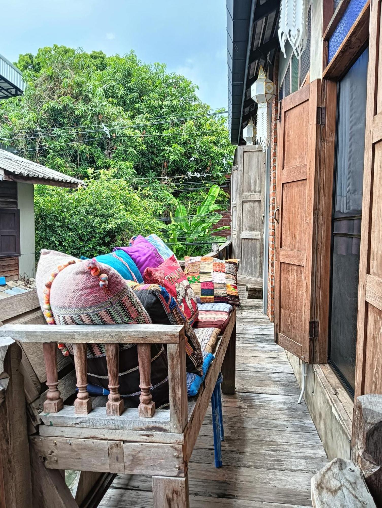 Huen Chiang Man Hostel (Adults Only) Chiang Mai Eksteriør billede