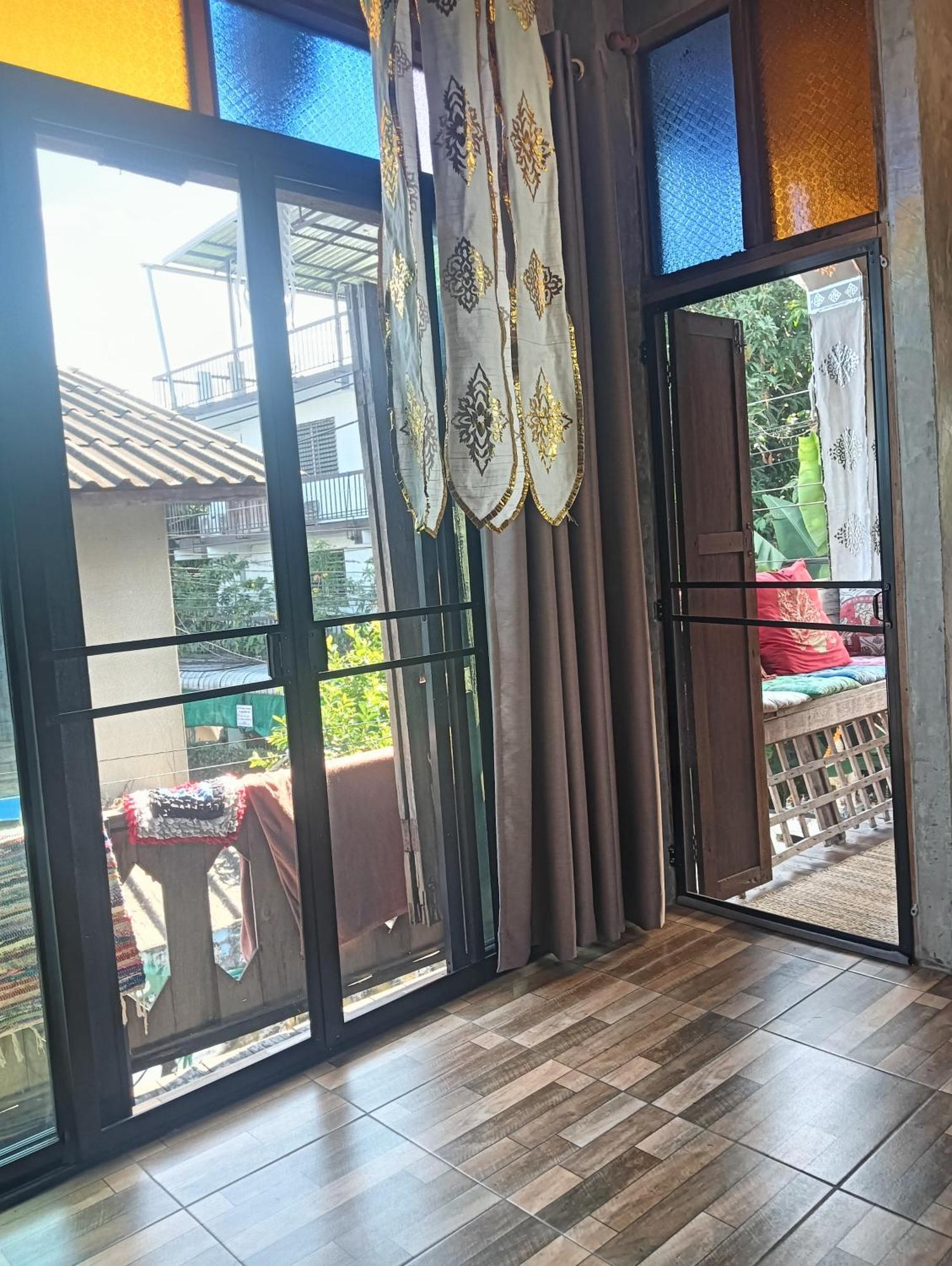 Huen Chiang Man Hostel (Adults Only) Chiang Mai Eksteriør billede